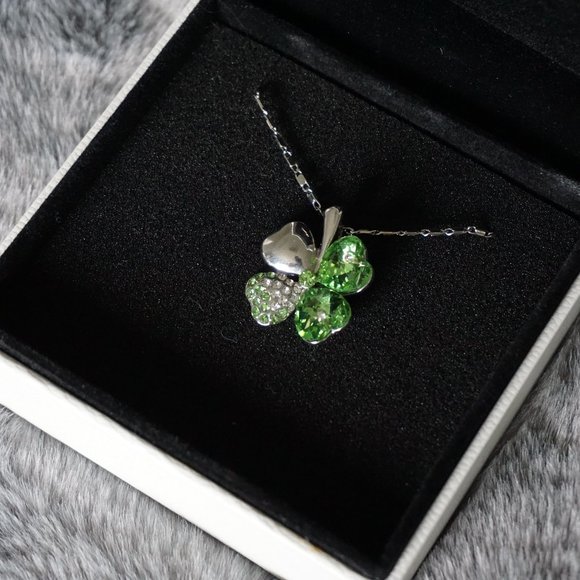 18KGP clover charm necklace - Picture 1 of 1